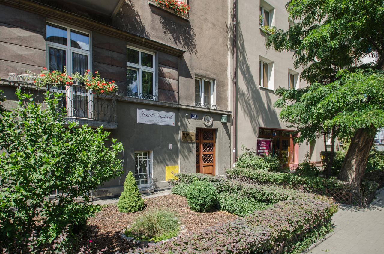 Aparthostel Fryderyk Краков Экстерьер фото